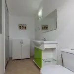Сasa de vacaciones 4 Bedroom Wi-fi And Shared Pool By Algarvemanta *