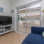 4 Bedroom Wi-fi And Shared Pool By Algarvemanta