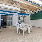 4 Bedroom Wi-fi And Shared Pool By Algarvemanta Manta Rota