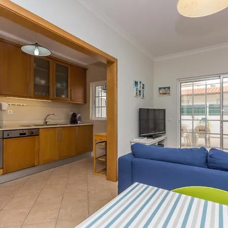 4 Bedroom Wi-fi And Shared Pool By Algarvemanta * Manta Rota